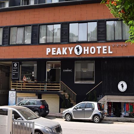 Peaky Hotel Durrës Exterior foto